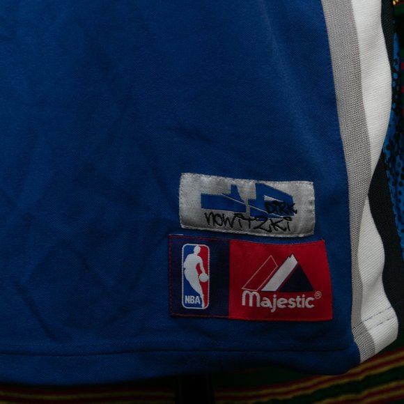 Dallas Mavericks 41 - Picture 6 of 10